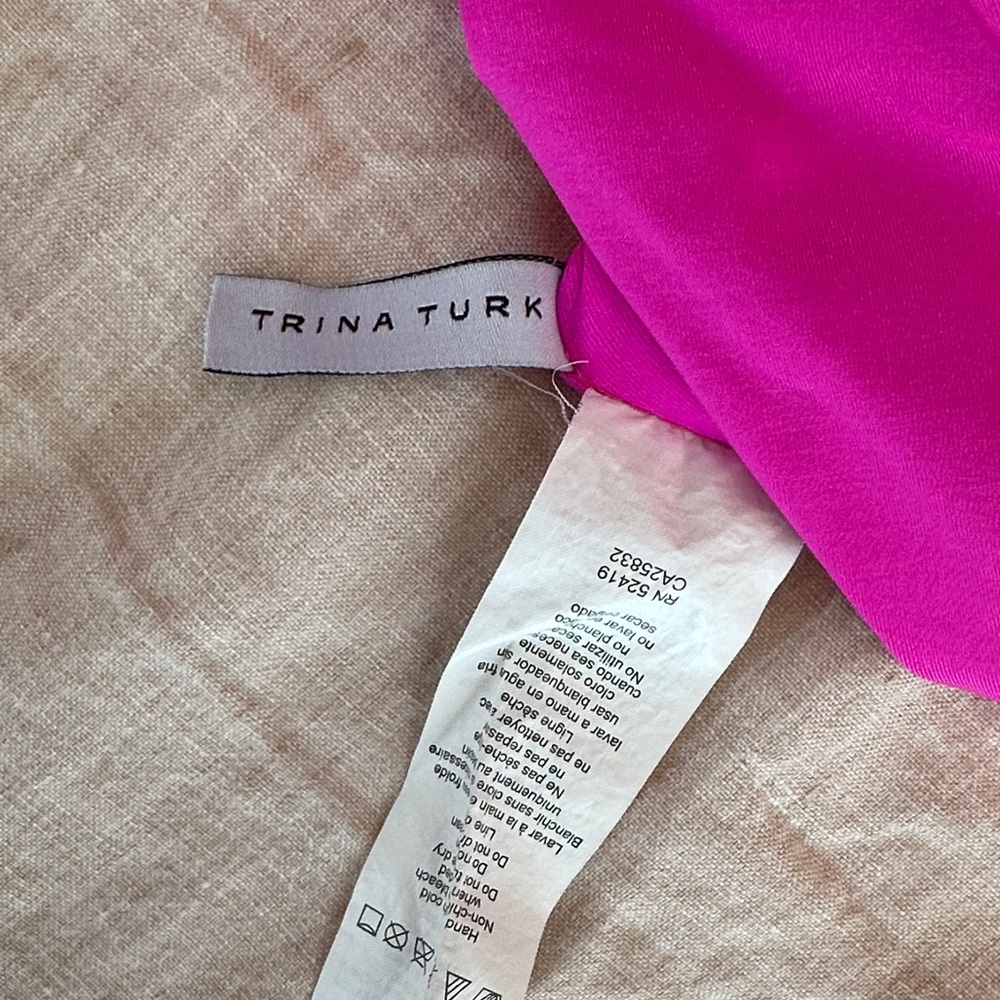 Off-Shoulder Pink Ruffle Swimsuit - Picture 3 of 4